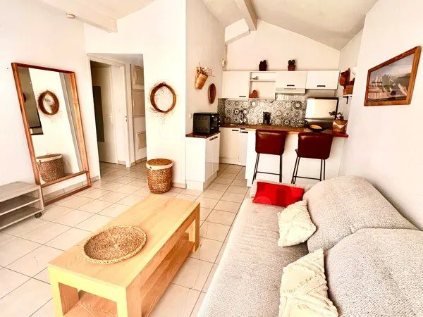 APPARTEMENT T2, 1050, MEUBLÉ, NANGY, 42m2, BALCON, PROXIMITÉ GENÈVE, RÉSIDENCE CALME SUR JARDIN, DIS