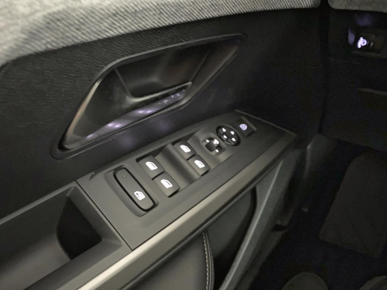 Peugeot 3008 hybrid 145 e-dcs6 allure — photo 20
