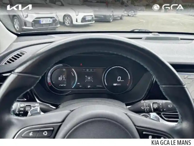Kia Niro e- design 204ch — photo 8