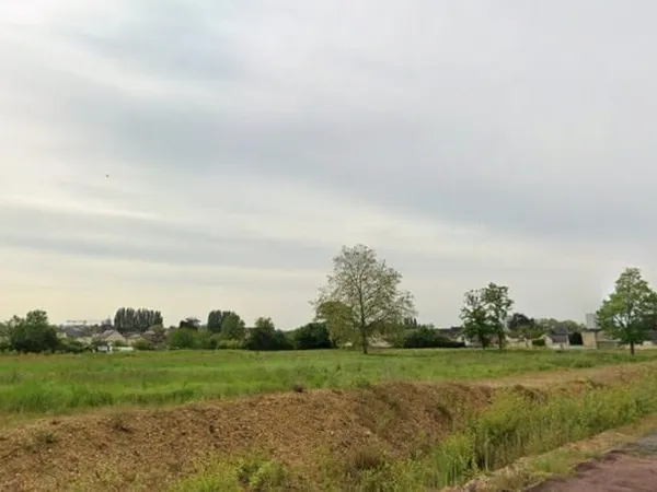 Terrain 403 m²