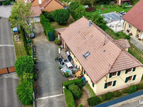Propriété 5 pièces 113 m²