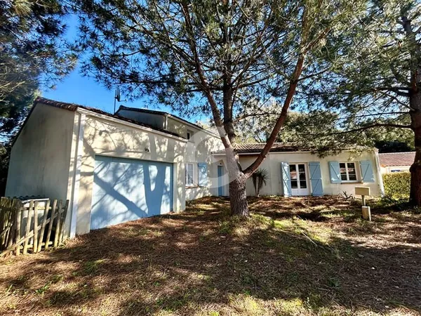 Maison 5 pièces 148 m² habitable à vendre à La Tranche Sur Mer