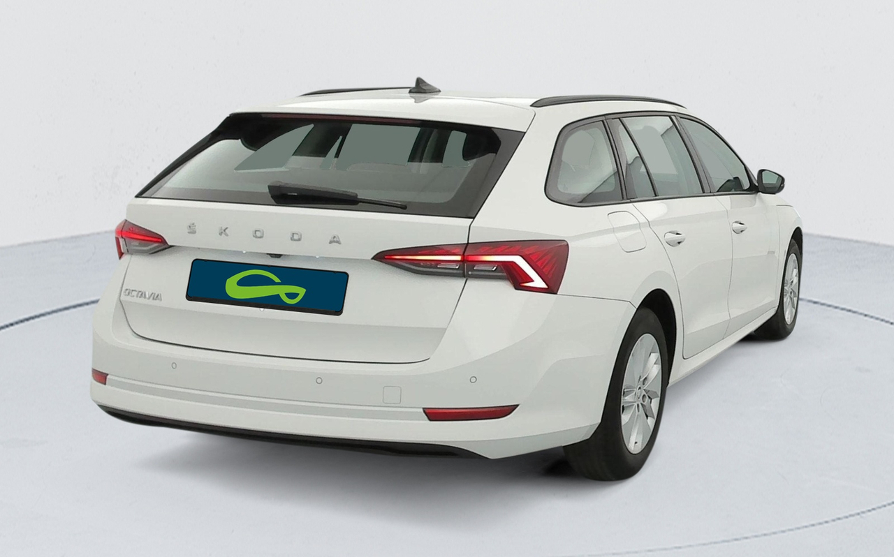 Skoda Octavia Combi — photo 5
