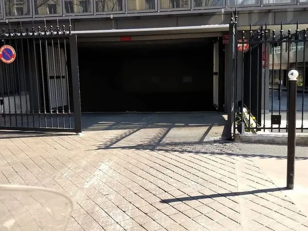 Parking 17 m²