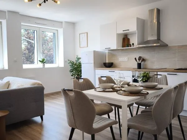 Thionville - T2 refait à neuf 43 m² - Jardin & 2 Parkings - Proche Luxembourg / A31