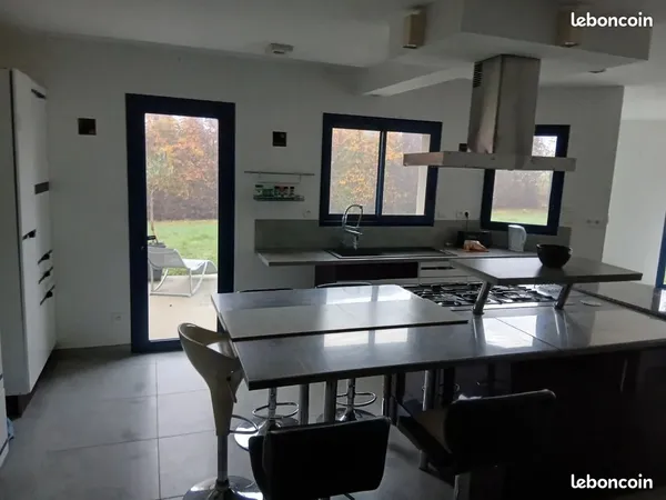 Chambre meublée en collocation chez l'habitant à partir du 15 Octobre 2026
