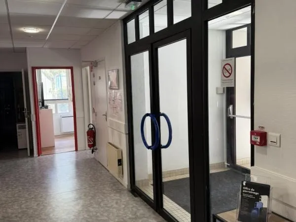 Bureau et espace de travail Location Angers 118m² 1874€
