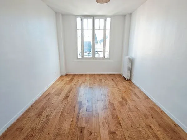 Location appartement 2 pièces CLICHY