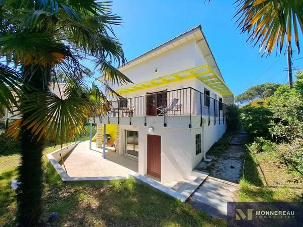 Maison 6 pièces 162 m²