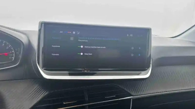 Peugeot 208 puretech 75 s&amp;s bvm5 — photo 66