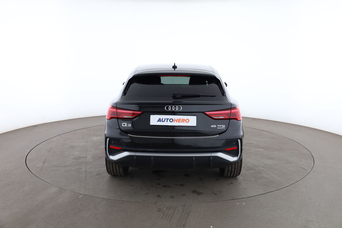 Audi Q3 Sportback 45 TFSI S Line Quattro S Tronic — photo 4