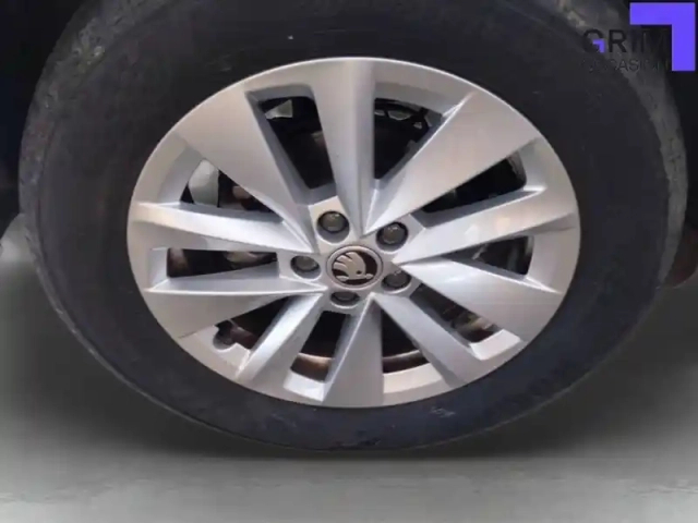 Skoda Kamiq 1.0 tsi 95 ch bvm5 — photo 16