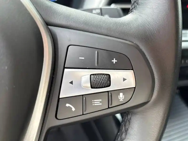 Bmw X3 sdrive18d 150ch bva8 — photo 17