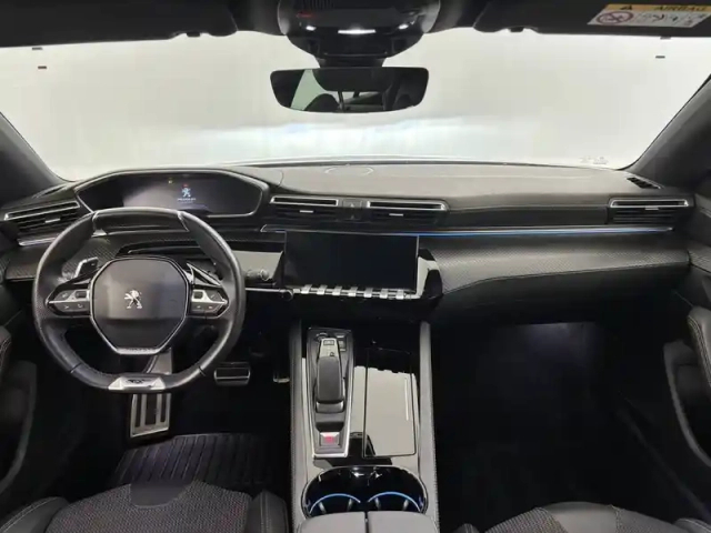 Peugeot 508 hybrid 225 e-eat8 — photo 62