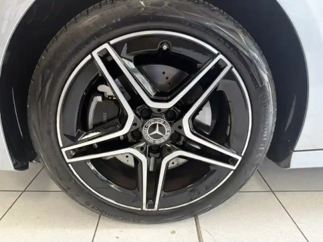 Mercedes Classe A 250 e hybrid eq amg line — photo 9