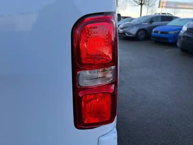 Opel Vivaro fgn diesel 150 ch xl manuelle — photo 40