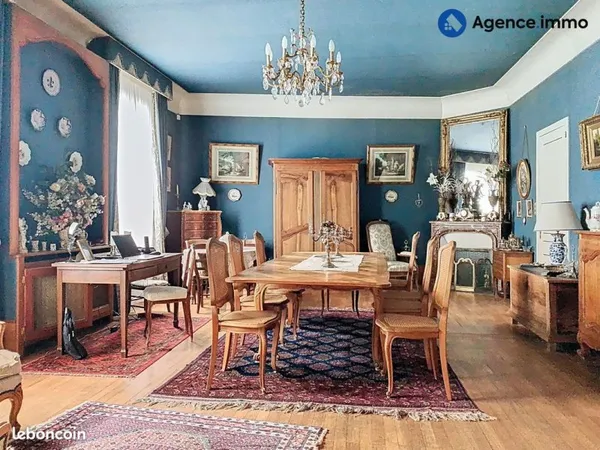 Propriété 11 pièces 284 m²