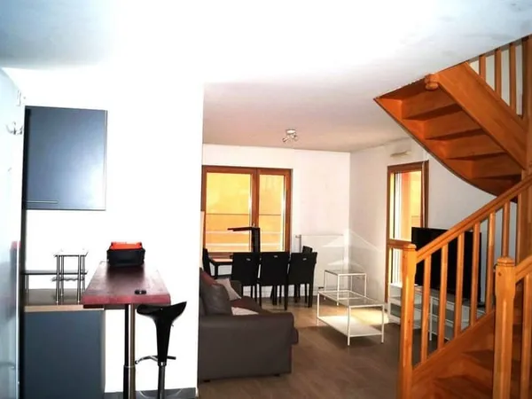 Duplex 5 pièces 84 m²