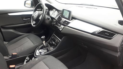 BMW Serie 2 Active Tourer 216d 116 - Premiere – 2018 – 131608 km – Diesel – Boîte Manuelle — photo 18