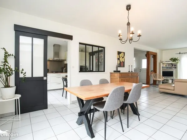 Maison 5 pièces 120 m²