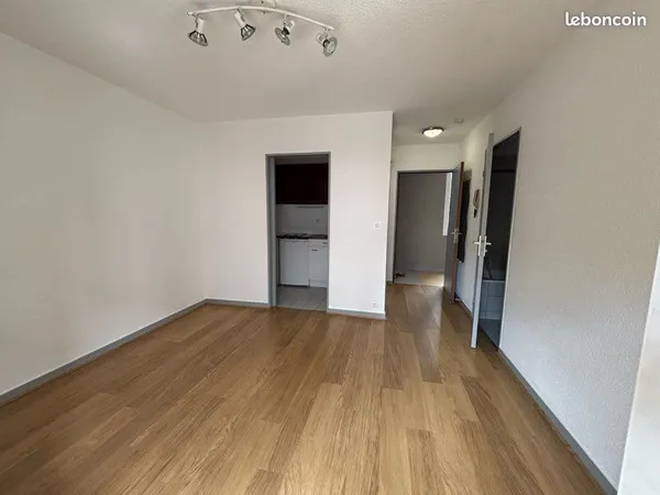 Appartement 32 m2 avec parking privé au coeur des facs