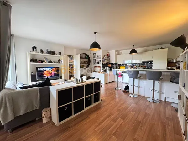Appartement Aubervilliers 5 pièces 94.15 m2