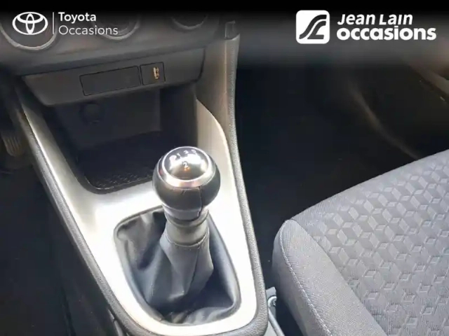 Toyota Yaris 120 vvt-i — photo 13