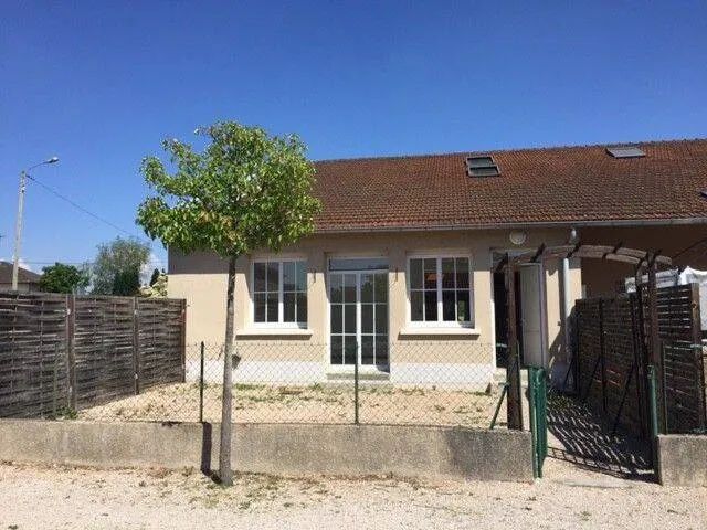 Photo 1