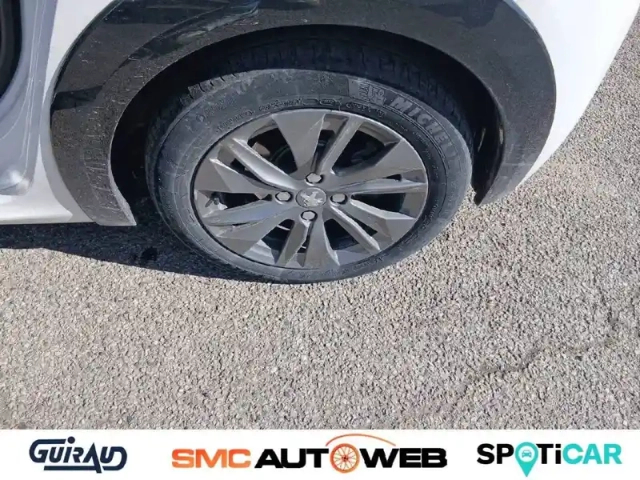 Peugeot 208 electrique 50 kwh 136ch — photo 33