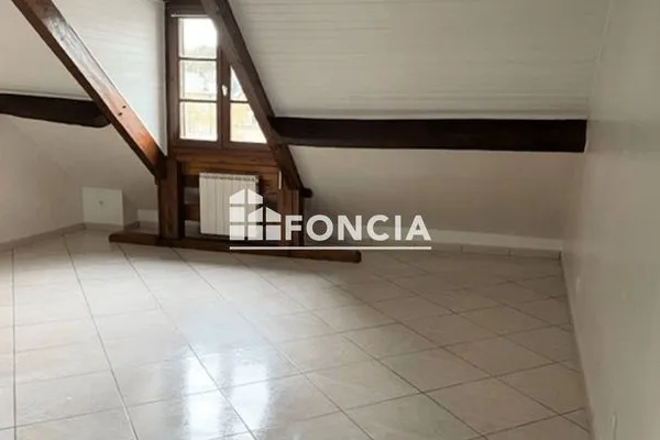 Studio 1 pièce 25 m²
