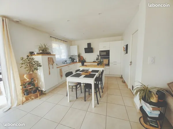 Maison T4 de 90m2 sur parcelle de 500m2