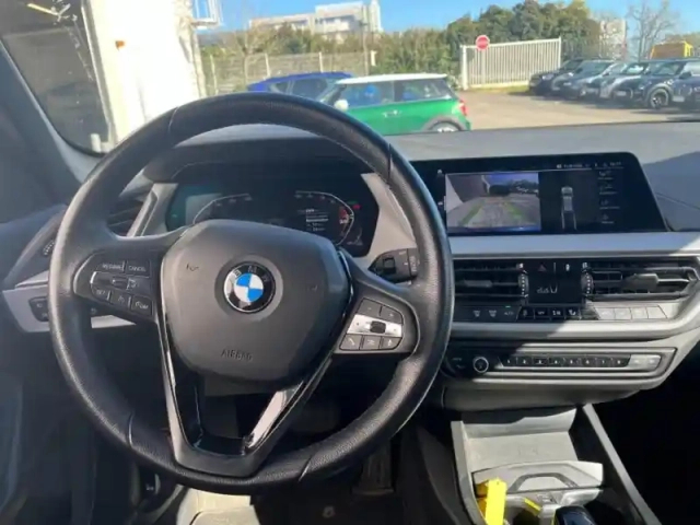 Bmw Serie 1 série 1 118da 150ch business design 8cv — photo 7