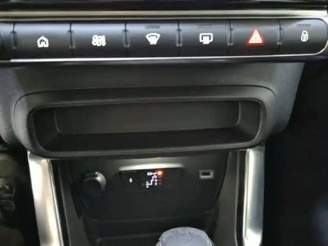 Citroën C3 Aircross bluehdi 120 s&amp;s eat6 — photo 100