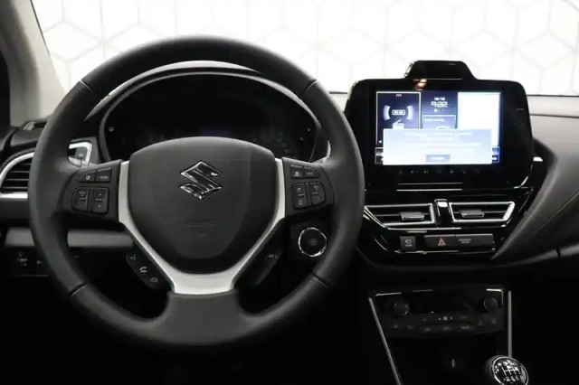 Suzuki S-Cross 1.4 boosterjet allgrip hybrid — photo 48
