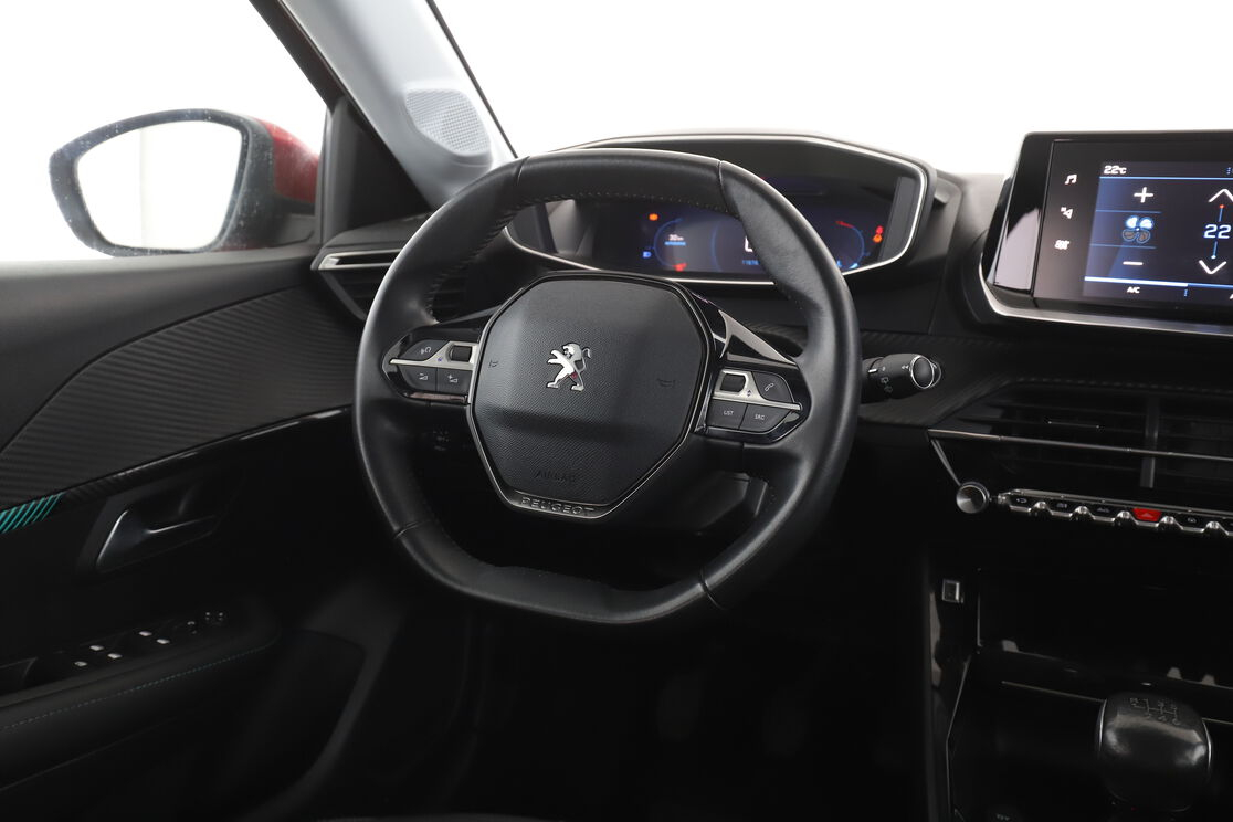 Peugeot 208 1.2 PureTech Allure — photo 12