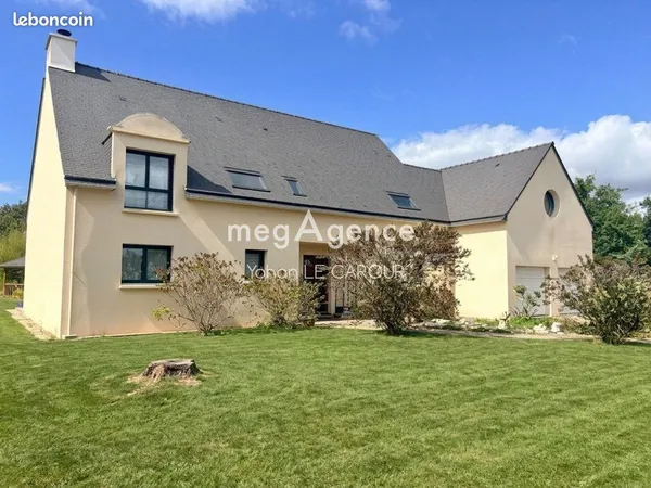 Maison 7 pièces 276 m²