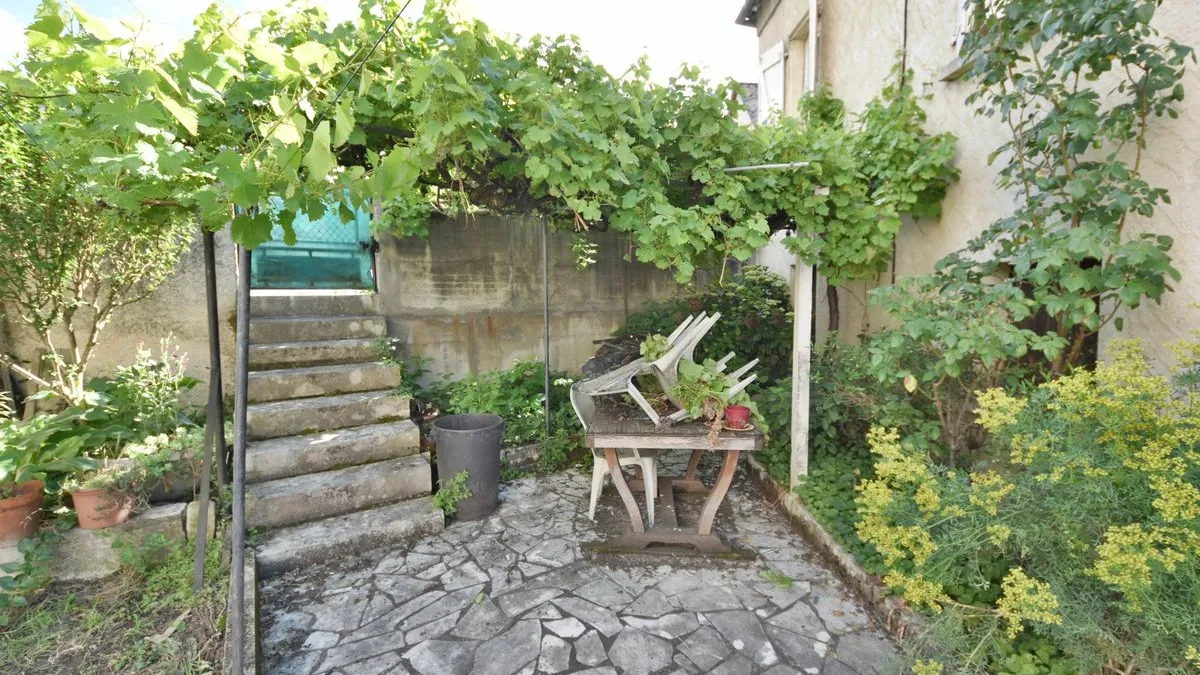 Photo 5