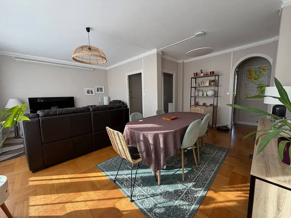 Appartement 4 pièces 81 m²