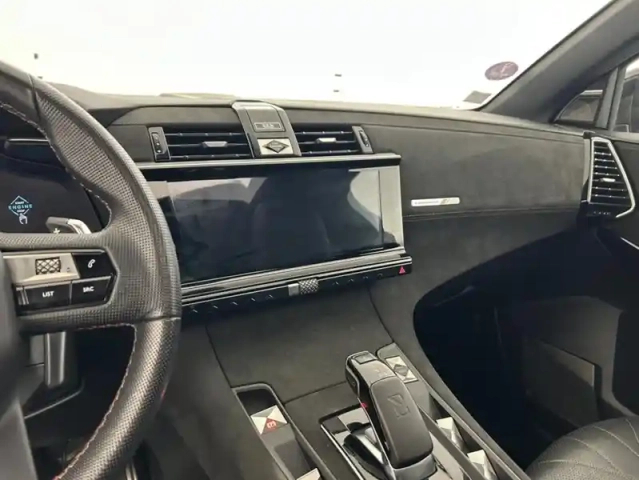 Ds Ds 7 hybride e-tense 225 eat8 performance line+ 5p — photo 12