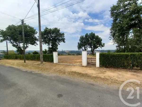 Terrain 1479 m²
