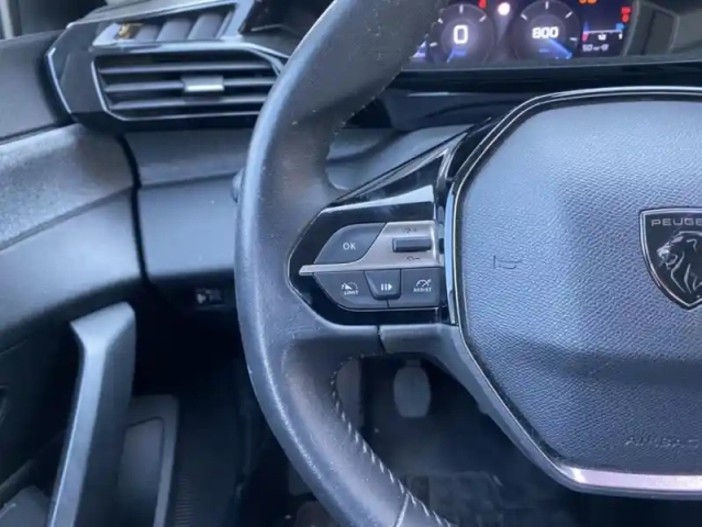 Peugeot 308 iii puretech 130 s&amp;s allure — photo 22