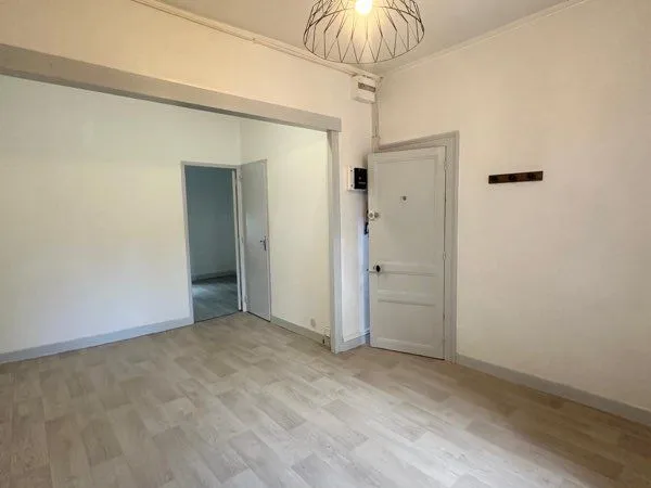 Appartement rez de chaussée entre centre ville et gare Alençon