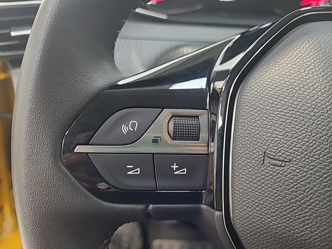 Peugeot 208 puretech 75 s&s bvm5 active pack — photo 22