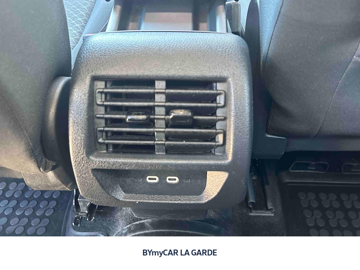 Ford Tourneo Connect 2.0 EcoBlue 122 DSG7 — photo 20