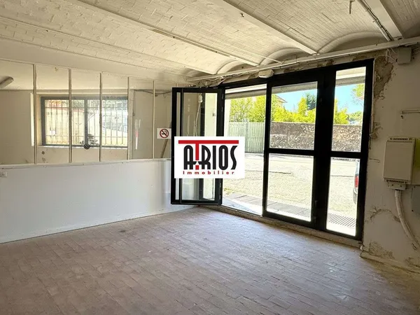 LOCAL COMMERCIAL 420 m2