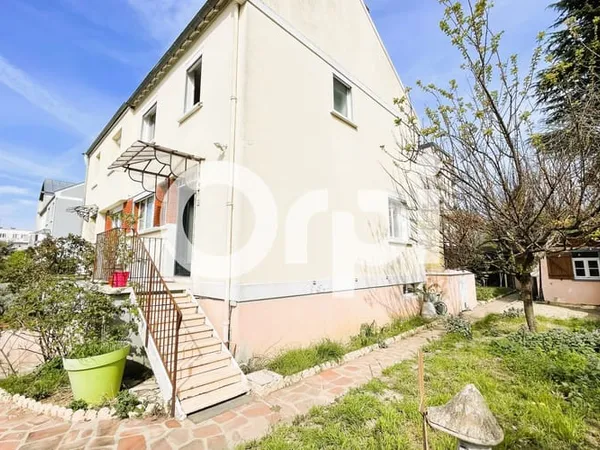 Maison 7 pièces 115 m²