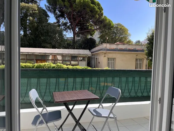 NICE NORD - Grand studio meublé 37 m² -