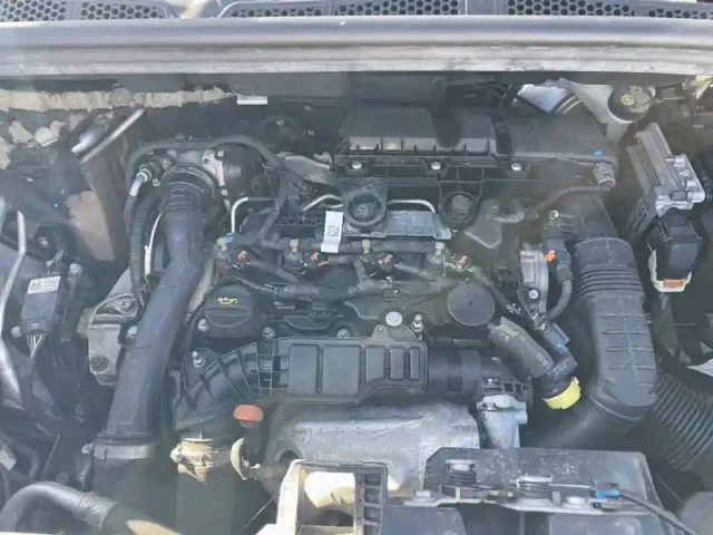 Peugeot Rifter standard bluehdi 100 s&amp;s bvm6 — photo 35