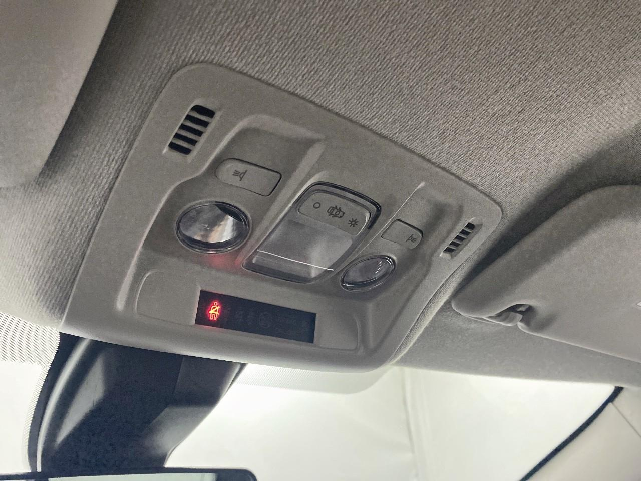 Citroën C3 puretech 110 s&s eat6 shine — photo 34