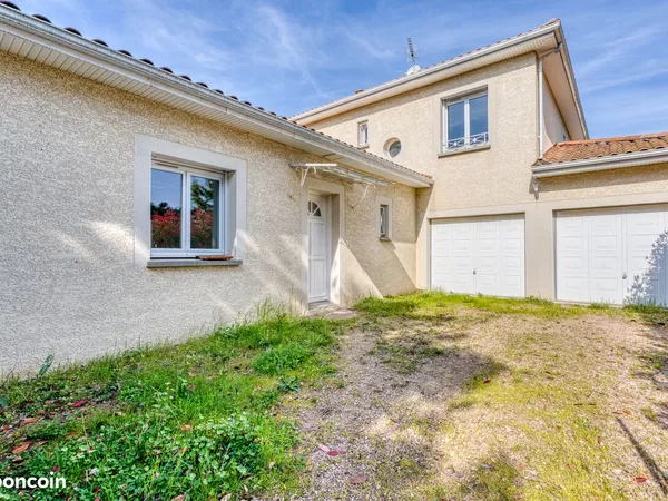 Maison 6 pièces 145 m²